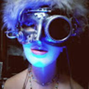 Meet your Posher, Lucky